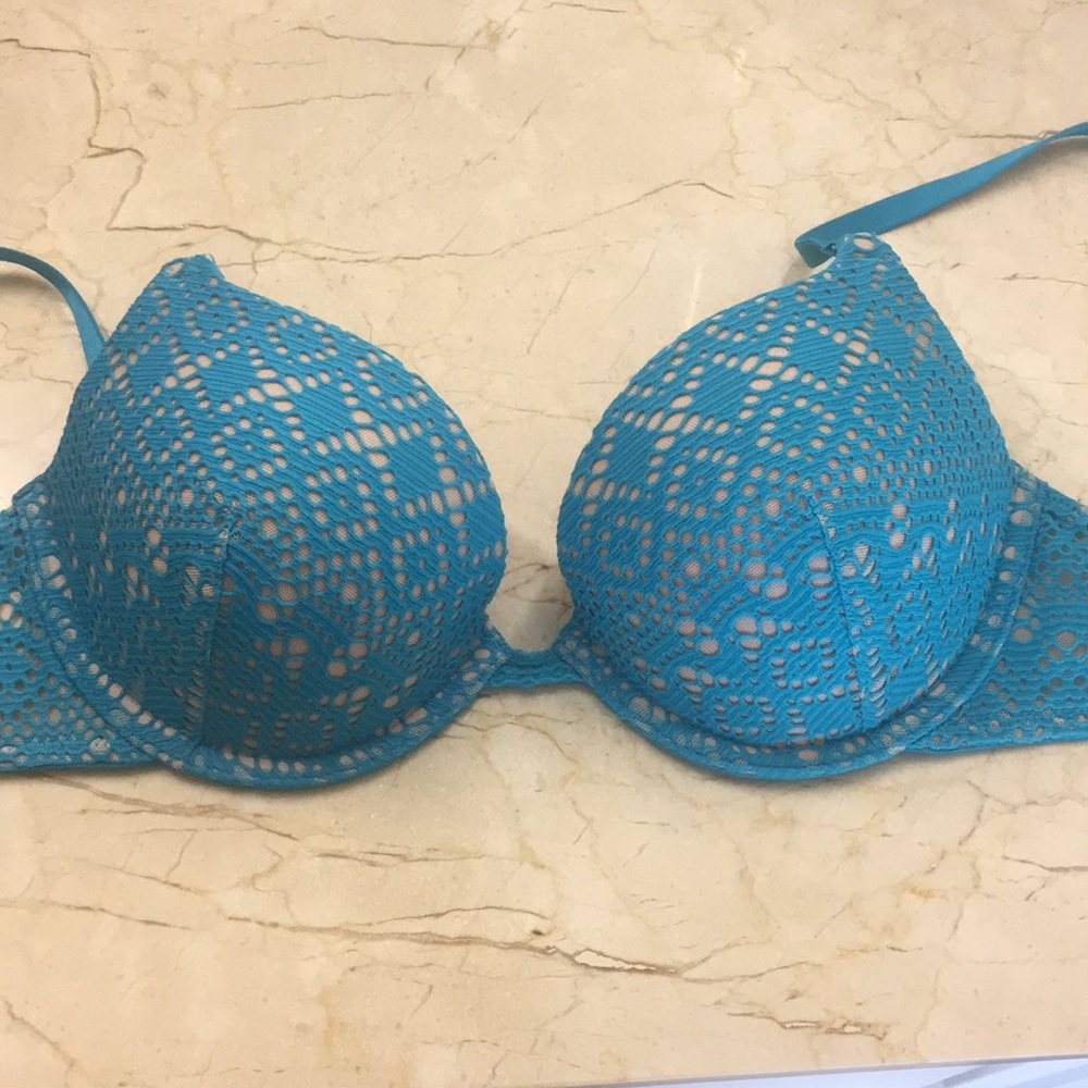 Victoria secret bra sz 34C
